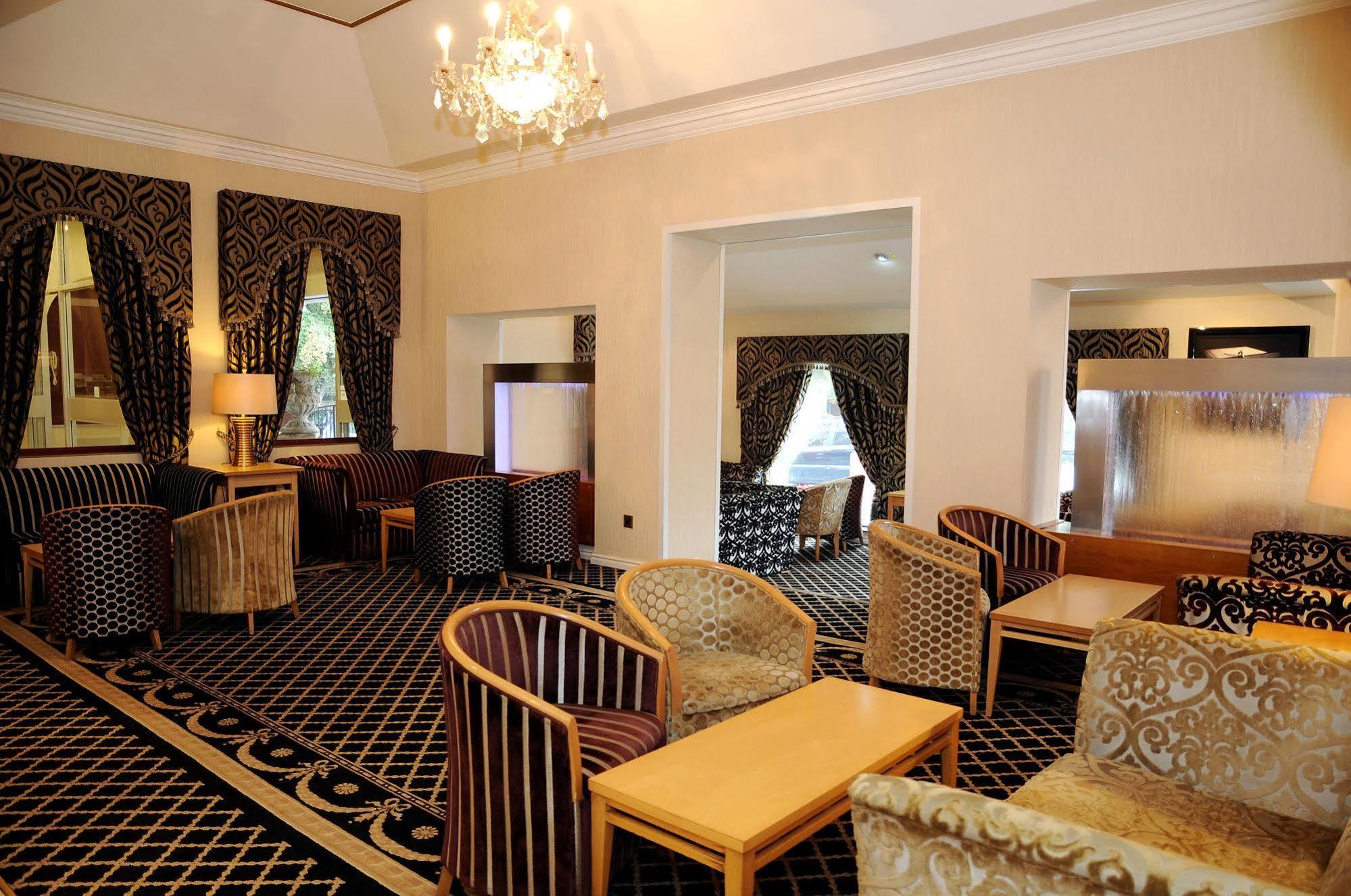Carlton Park Hotel Ротергем Екстер'єр фото