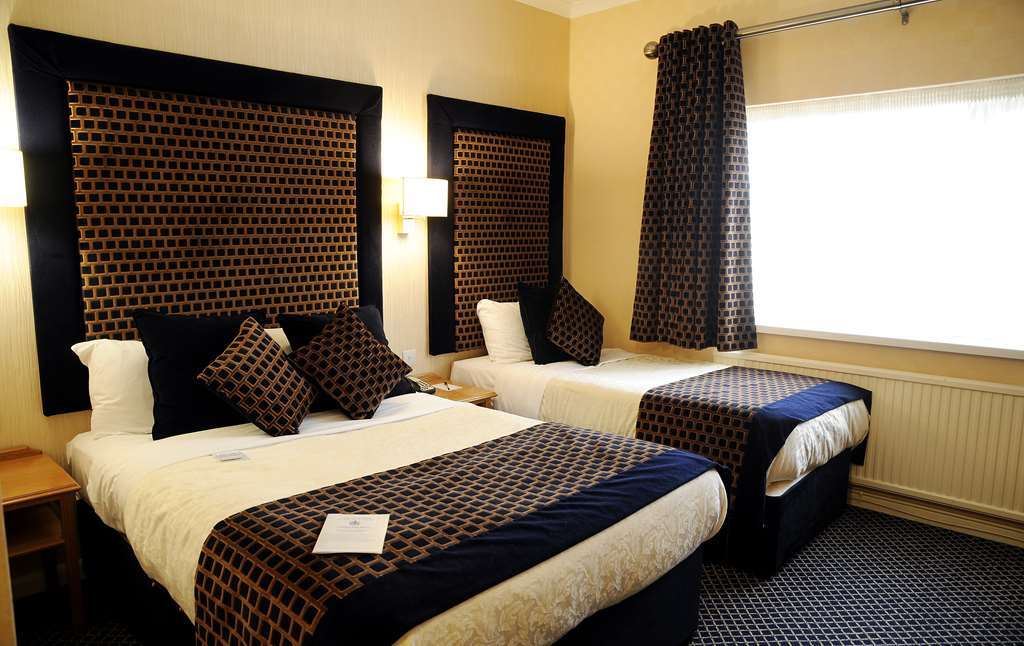 Carlton Park Hotel Ротергем Номер фото